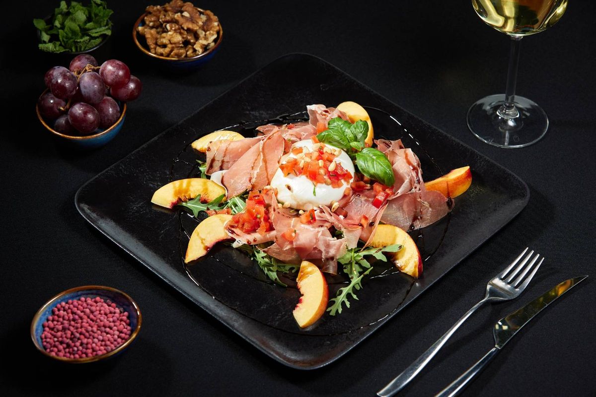 Burratina Crudo